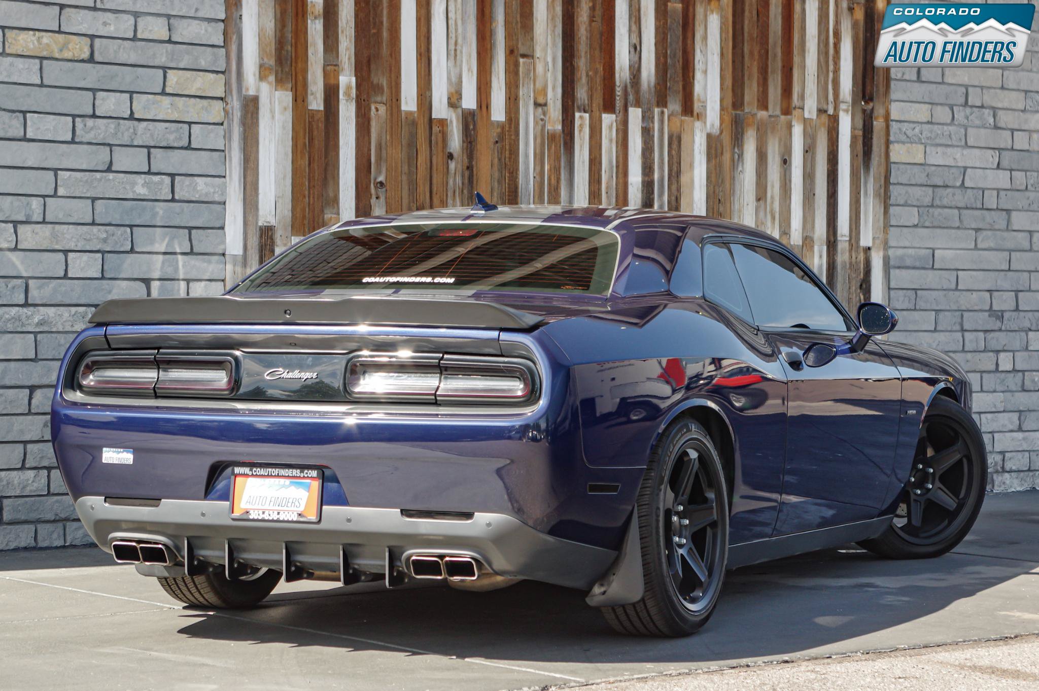 Used 2017 Dodge Challenger R/T Plus RWD image 7