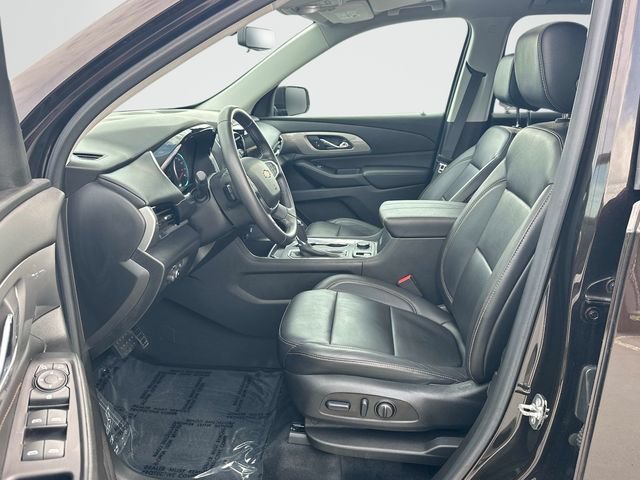 Used 2018 Chevrolet Traverse LT FWD image 16