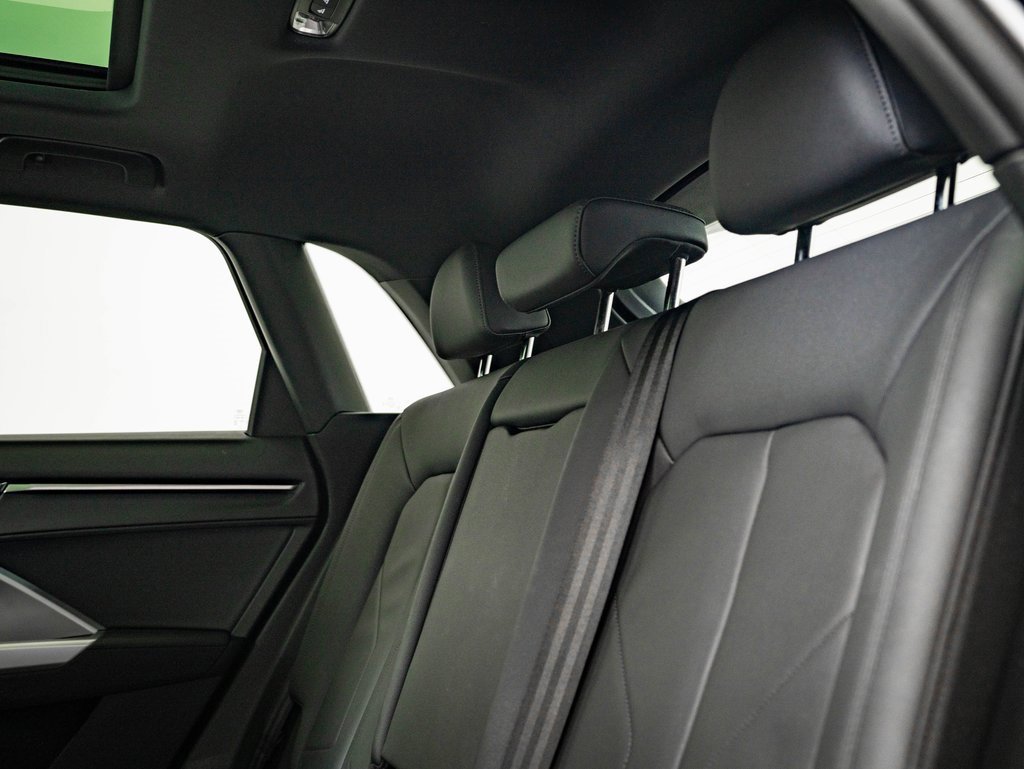 Certified 2024 Audi Q3 2.0T Premium w/ Convenience Package image 41