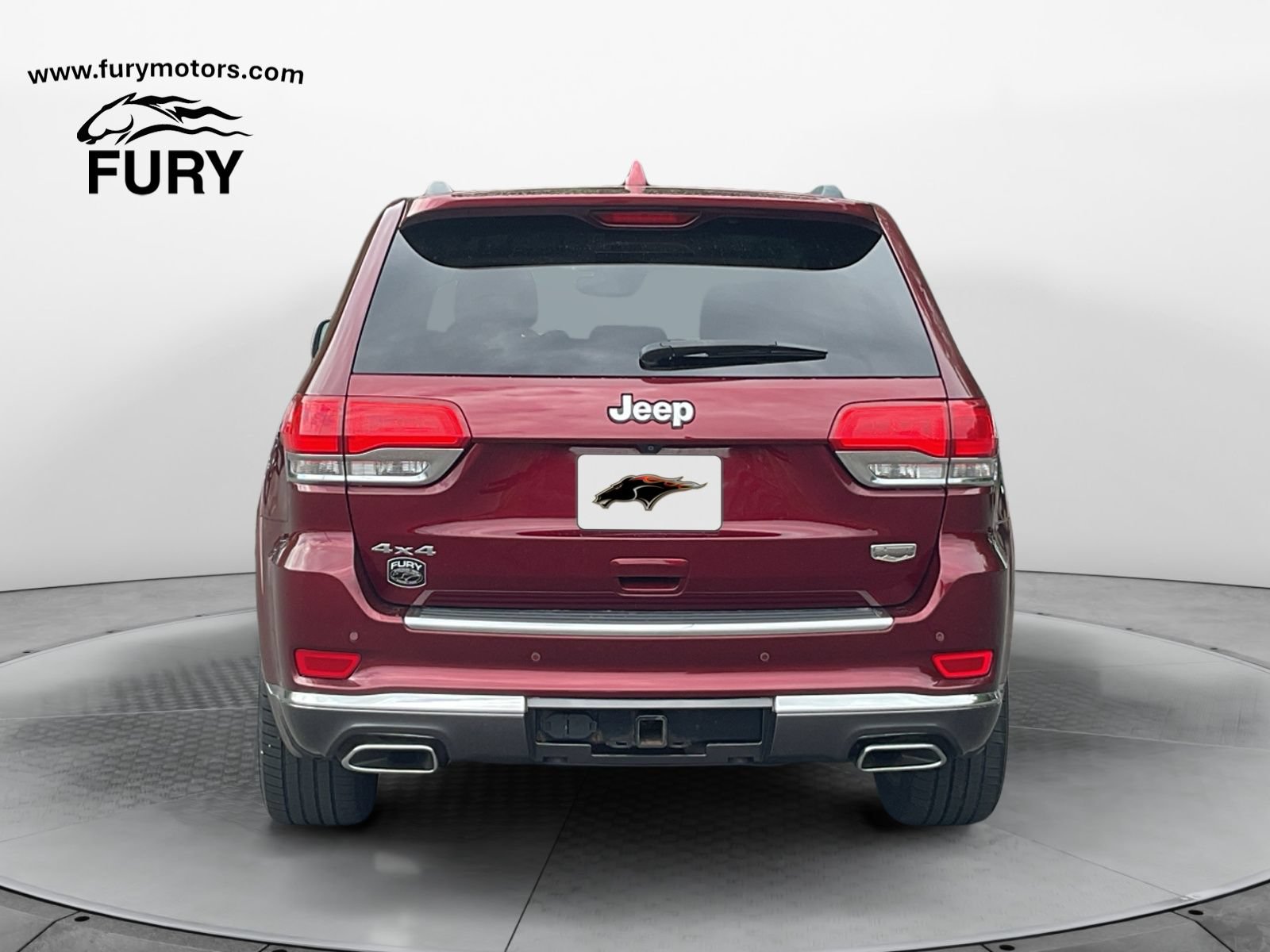 Used 2017 Jeep Grand Cherokee Summit AWD/4WD image 4