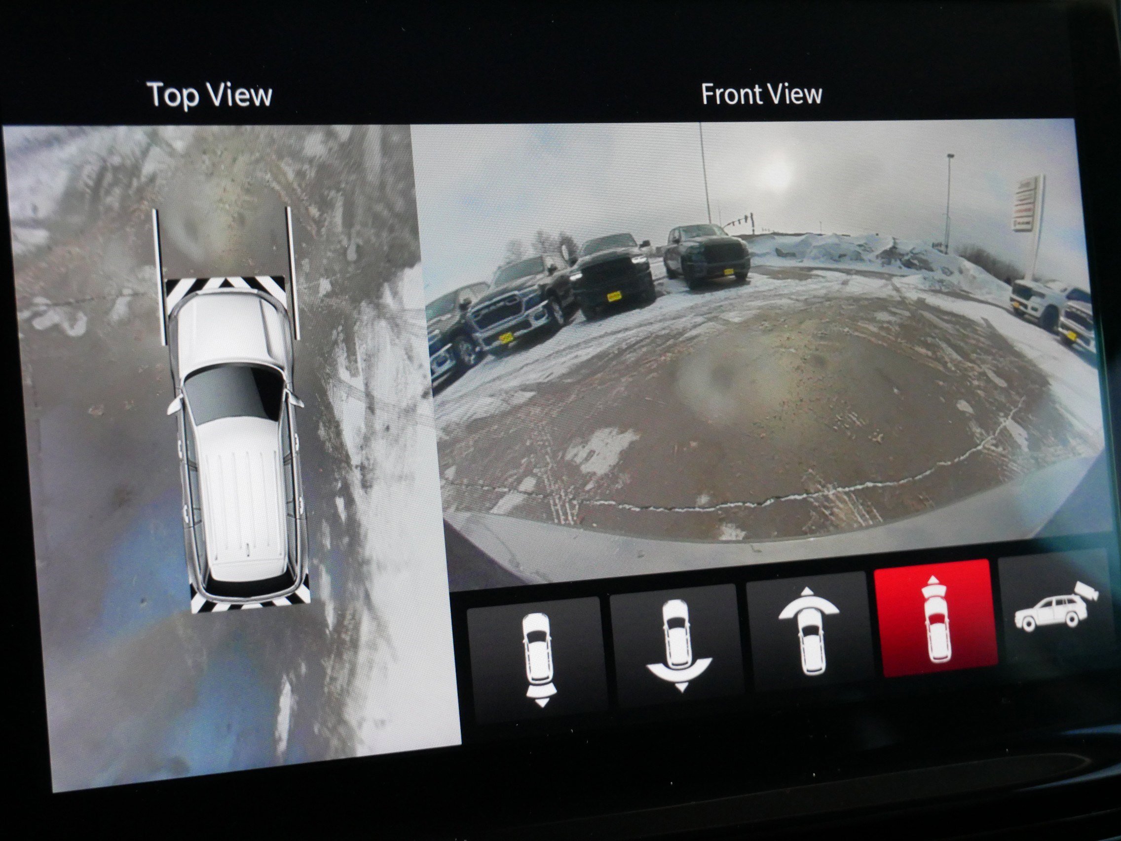 Certified 2023 Jeep Grand Cherokee Limited w/ Luxury Tech Group II image 32