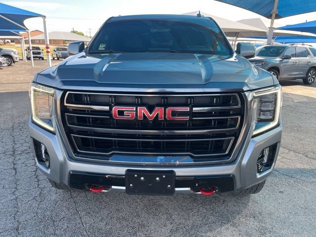 Used 2024 GMC Yukon AT4 w/ Technology Package AWD/4WD image 2
