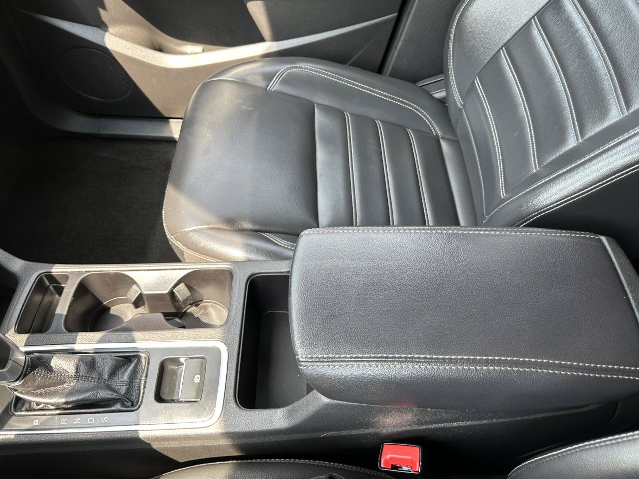 Used 2019 Ford Escape SEL AWD/4WD image 57