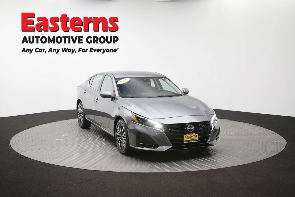 Used 2023 Nissan Altima 2.5 SV AWD/4WD image 50