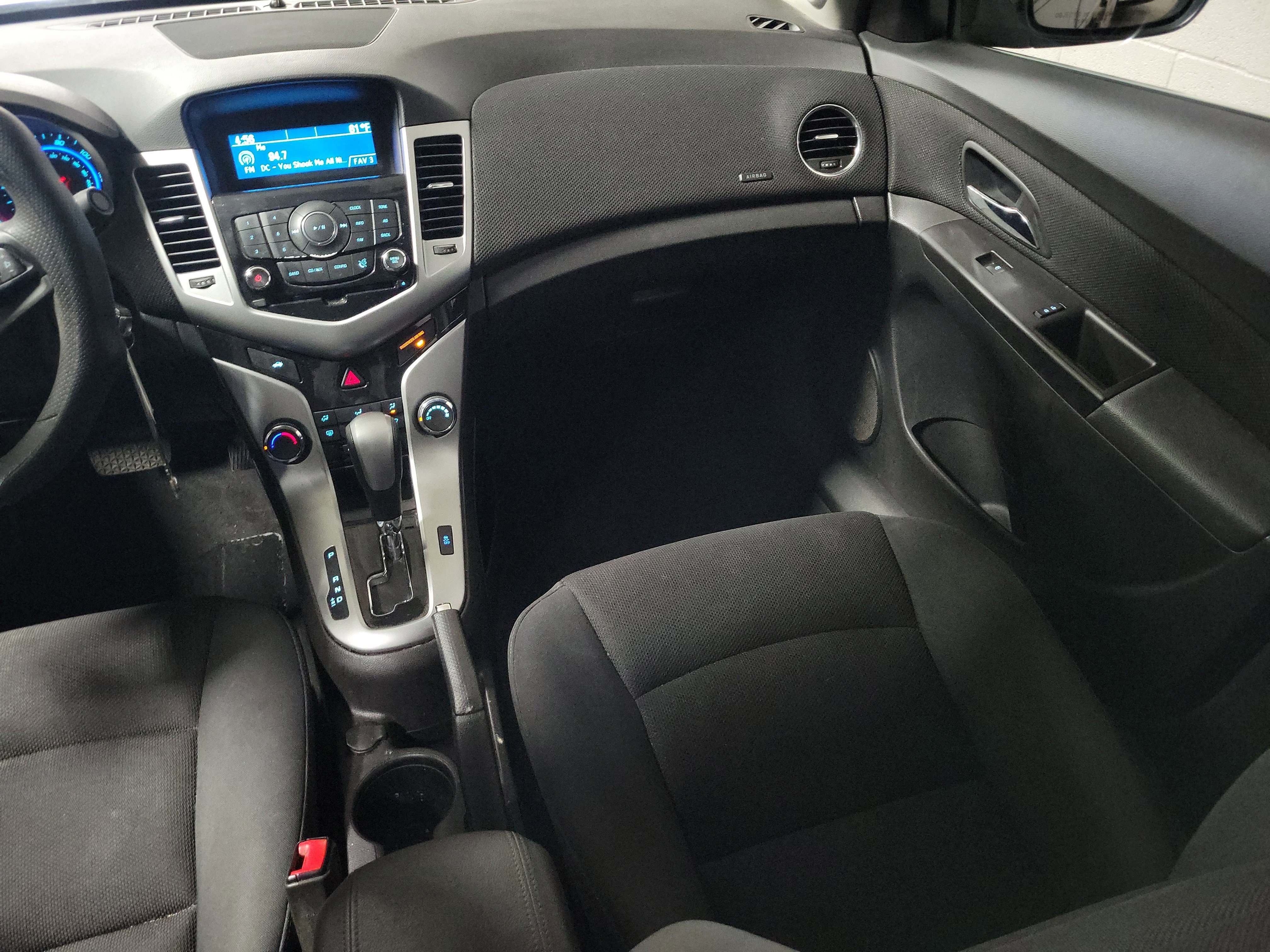 Used 2016 Chevrolet Cruze LT image 14