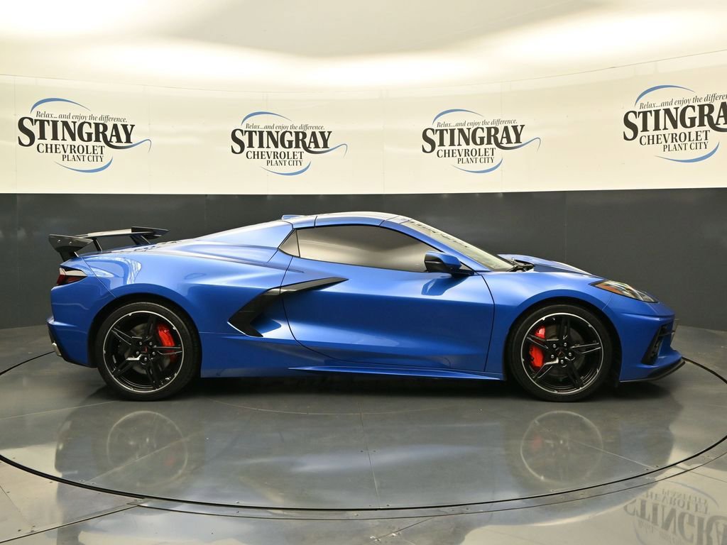 Used 2022 Chevrolet Corvette Stingray Convertible w/ Z51 Performance Package image 8