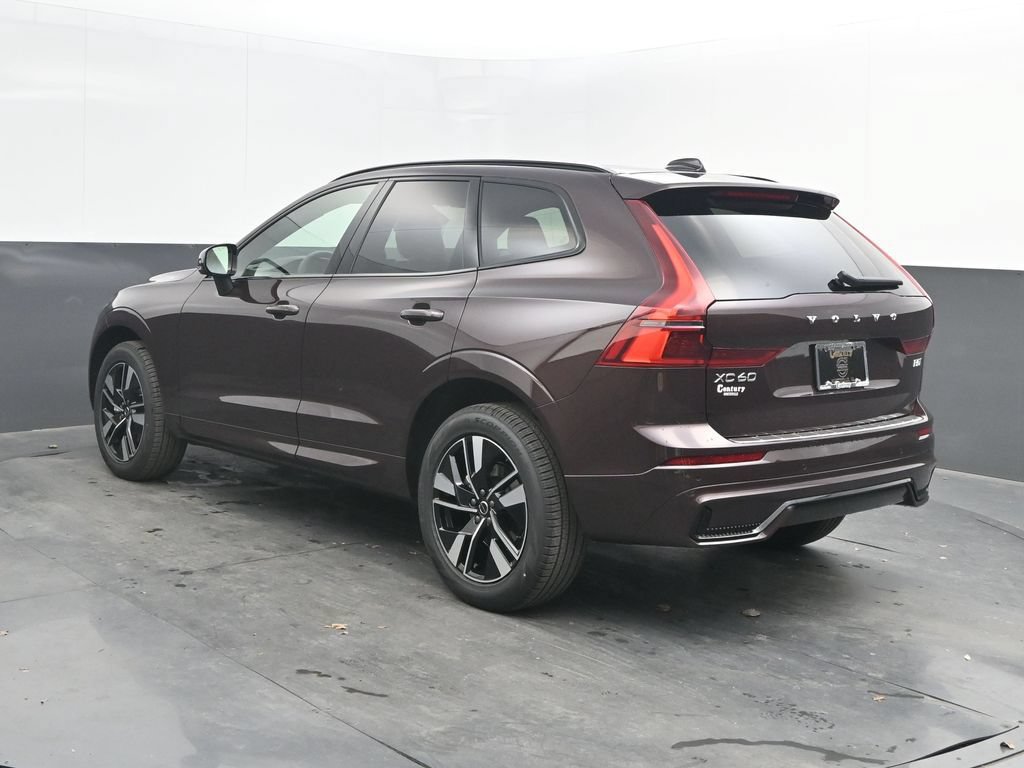New 2026 Volvo XC60 B5 Core w/ Climate Package AWD/4WD image 3