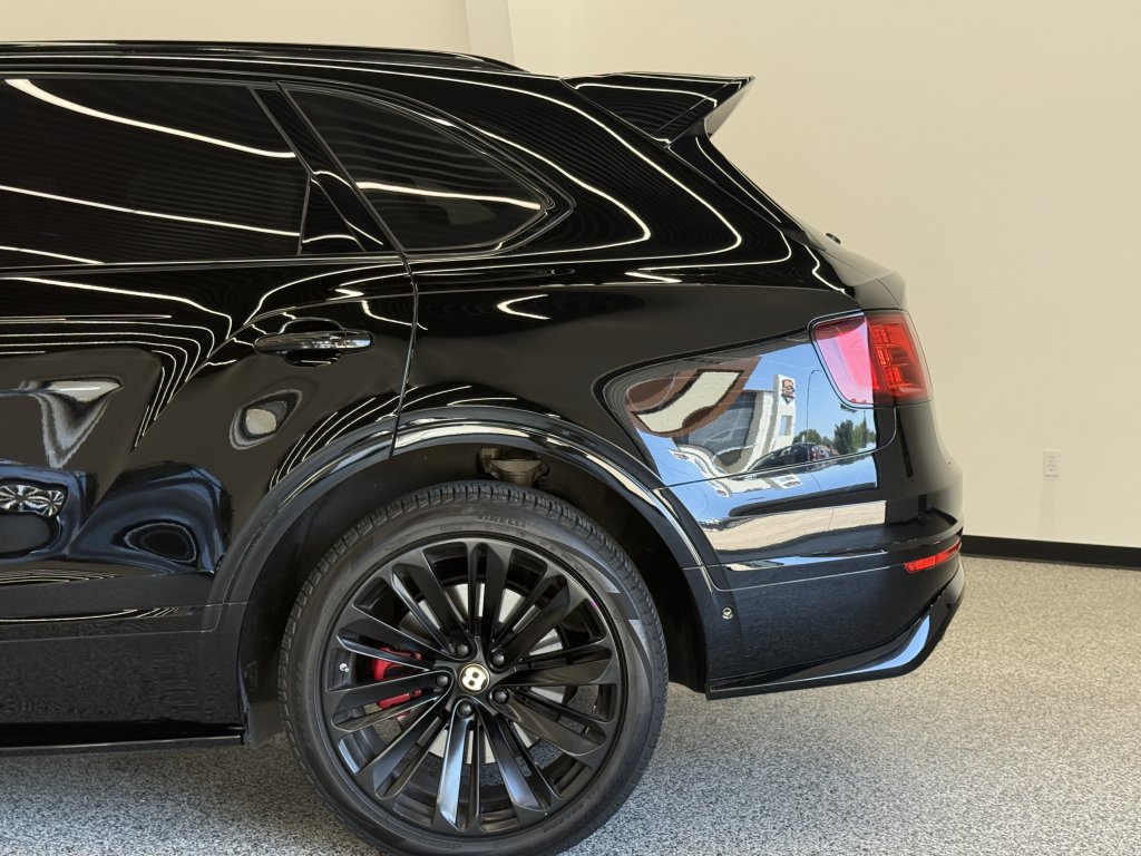Used 2020 Bentley Bentayga Speed AWD/4WD image 4