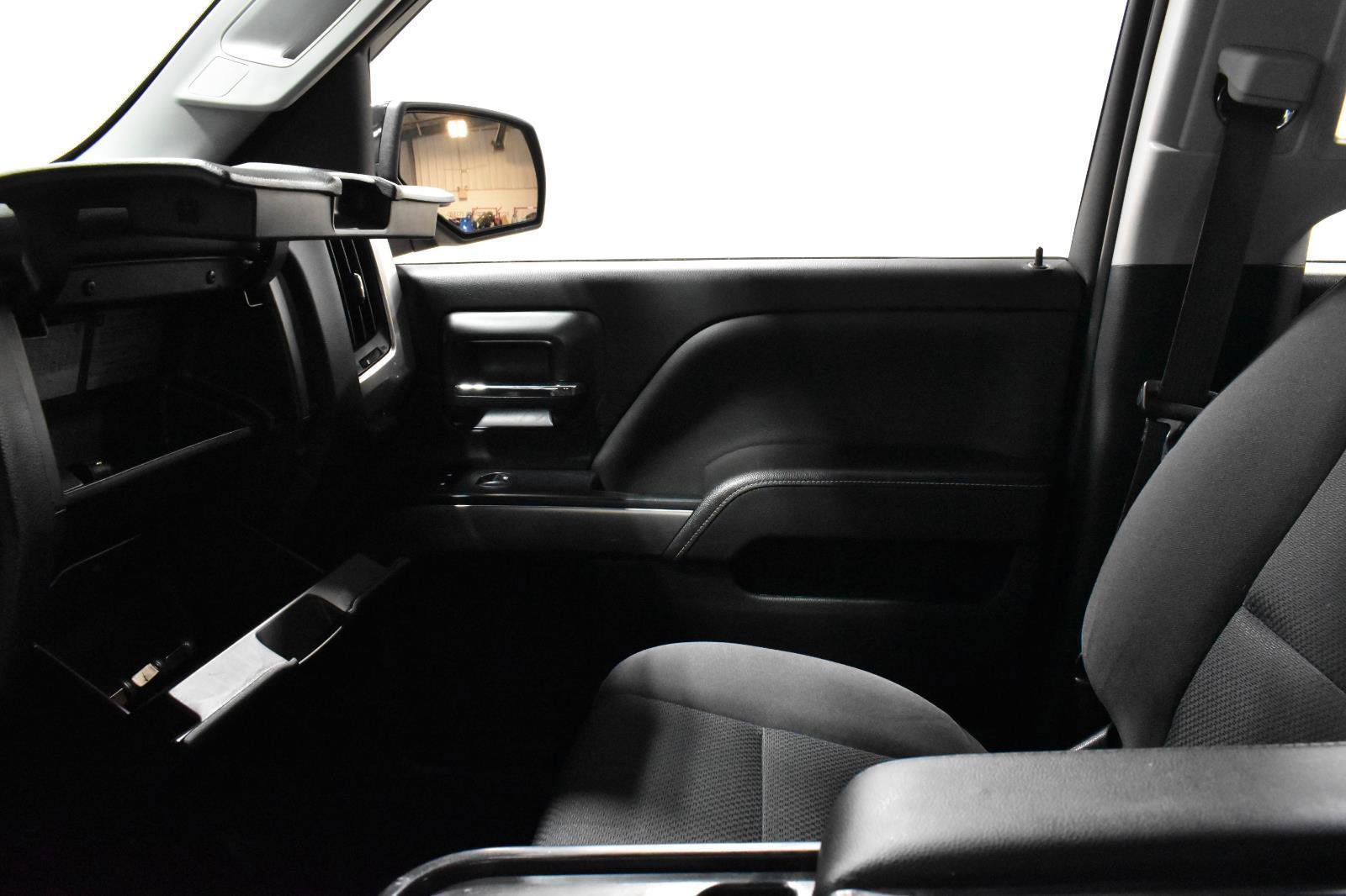 Used 2017 Chevrolet Silverado 1500 LT w/ All Star Edition image 19