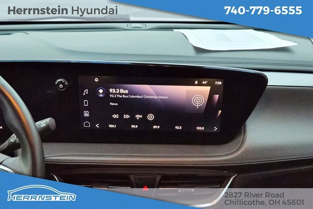 Used 2024 Buick Encore GX Sport Touring w/ Comfort Package image 10