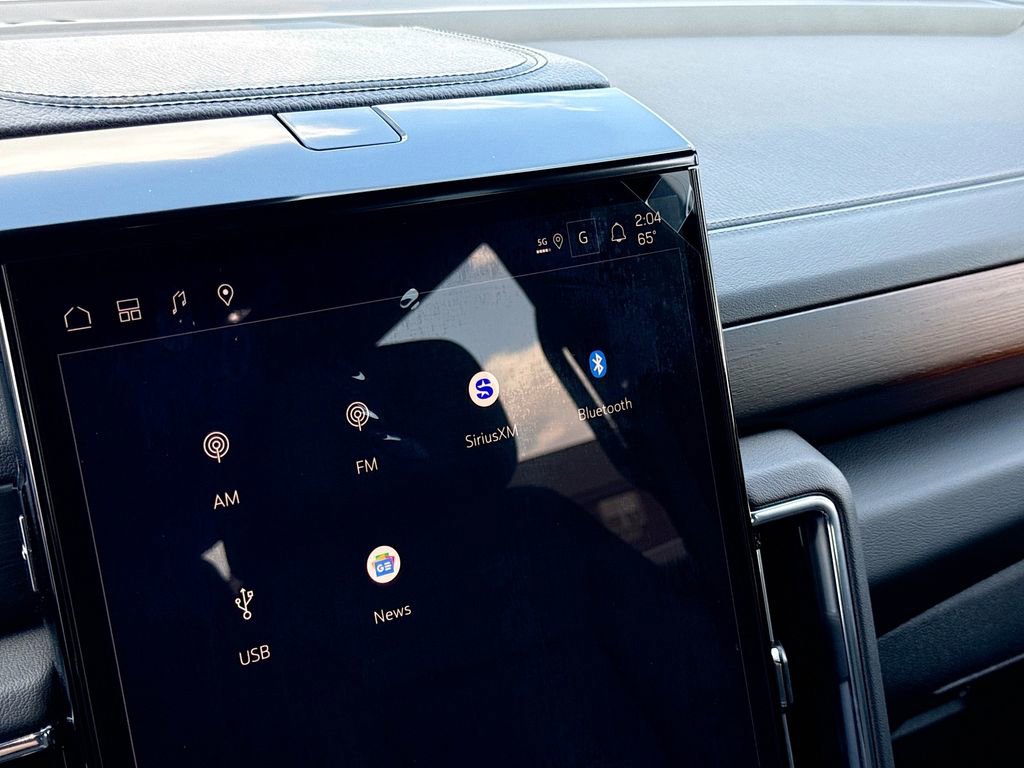 New 2026 GMC Yukon XL Denali w/ Denali Reserve Package image 15