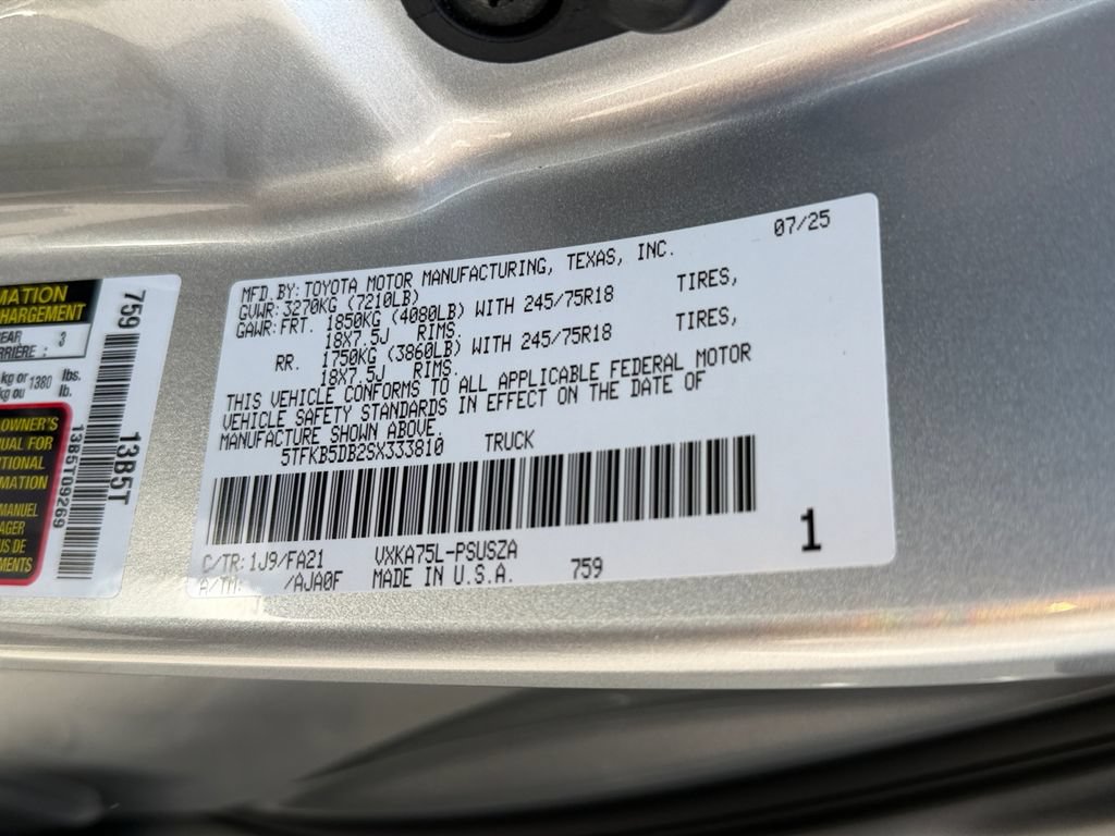 Used 2025 Toyota Tundra SR w/ SR Tow Package AWD/4WD image 30