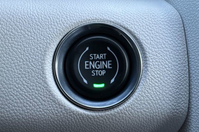 New 2026 GMC Acadia Denali w/ Super Cruise Package image 28