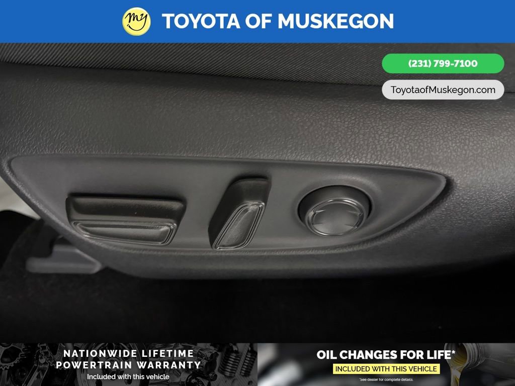 New 2025 Toyota RAV4 XLE w/ Convenience Package image 12