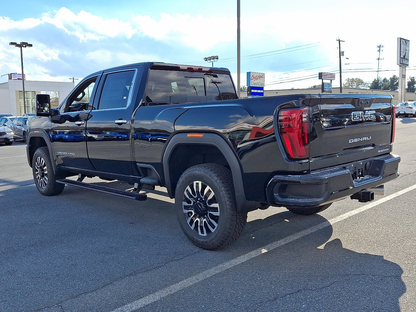 New 2026 GMC Sierra 2500 Denali Ultimate image 3