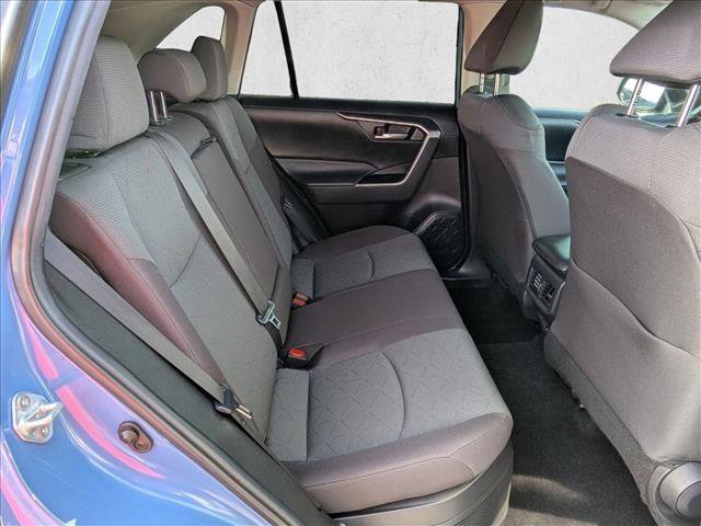 Used 2023 Toyota RAV4 AWD Hybrid image 19