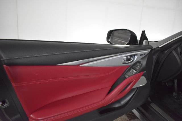 Used 2017 INFINITI Q60 3.0t Sport AWD/4WD image 7