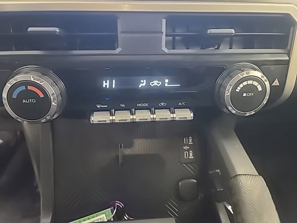 Used 2025 Toyota Tacoma TRD Off-Road image 35