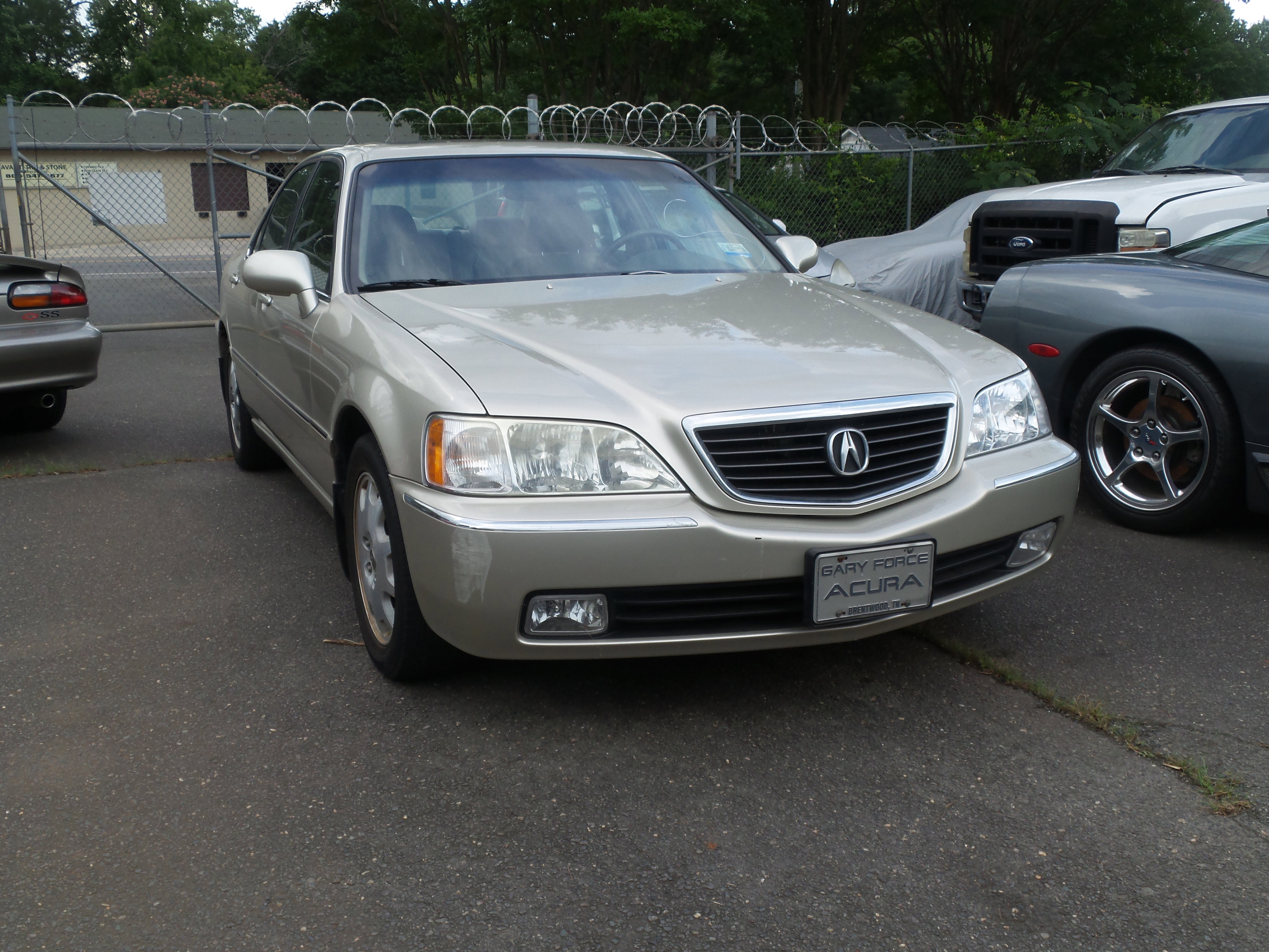 Used 2004 Acura RL image 6