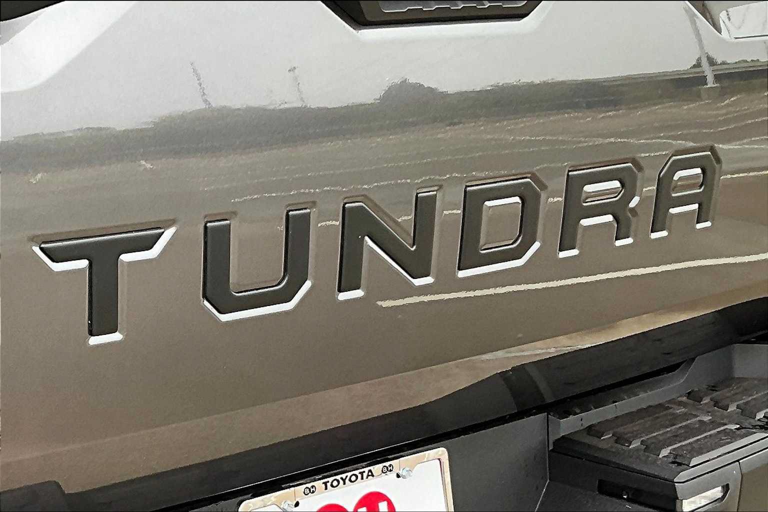 New 2026 Toyota Tundra SR5 AWD/4WD image 15