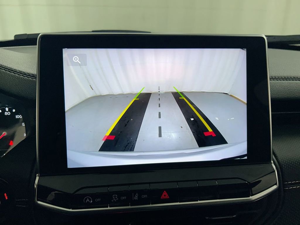 Used 2024 Jeep Compass Latitude w/ Convenience Group image 15