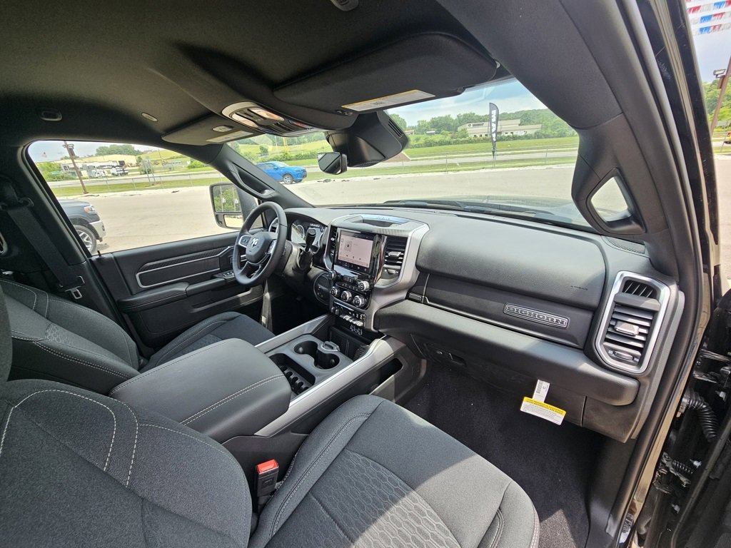New 2025 RAM 2500 Big Horn image 23