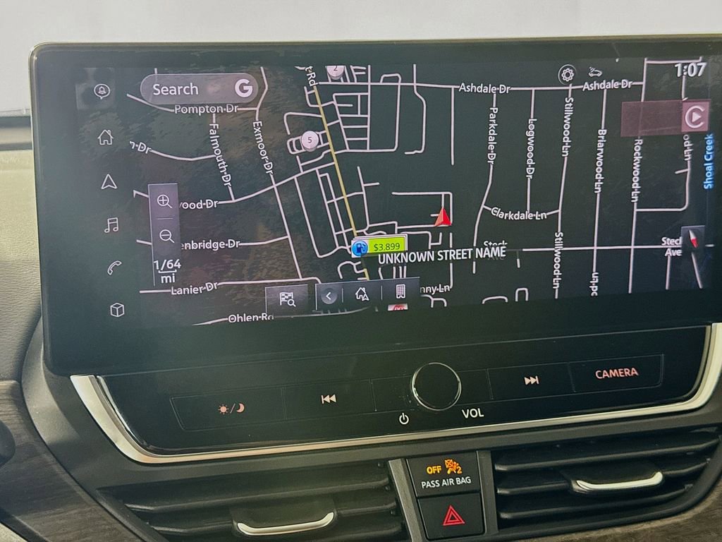 Used 2024 Nissan Altima 2.5 SV w/ SV Premium Package FWD image 15