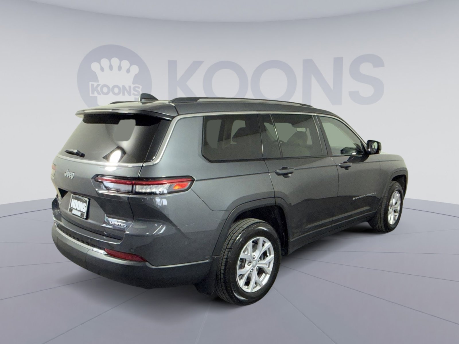 Used 2022 Jeep Grand Cherokee L Limited w/ MOPAR Finishing Package image 7