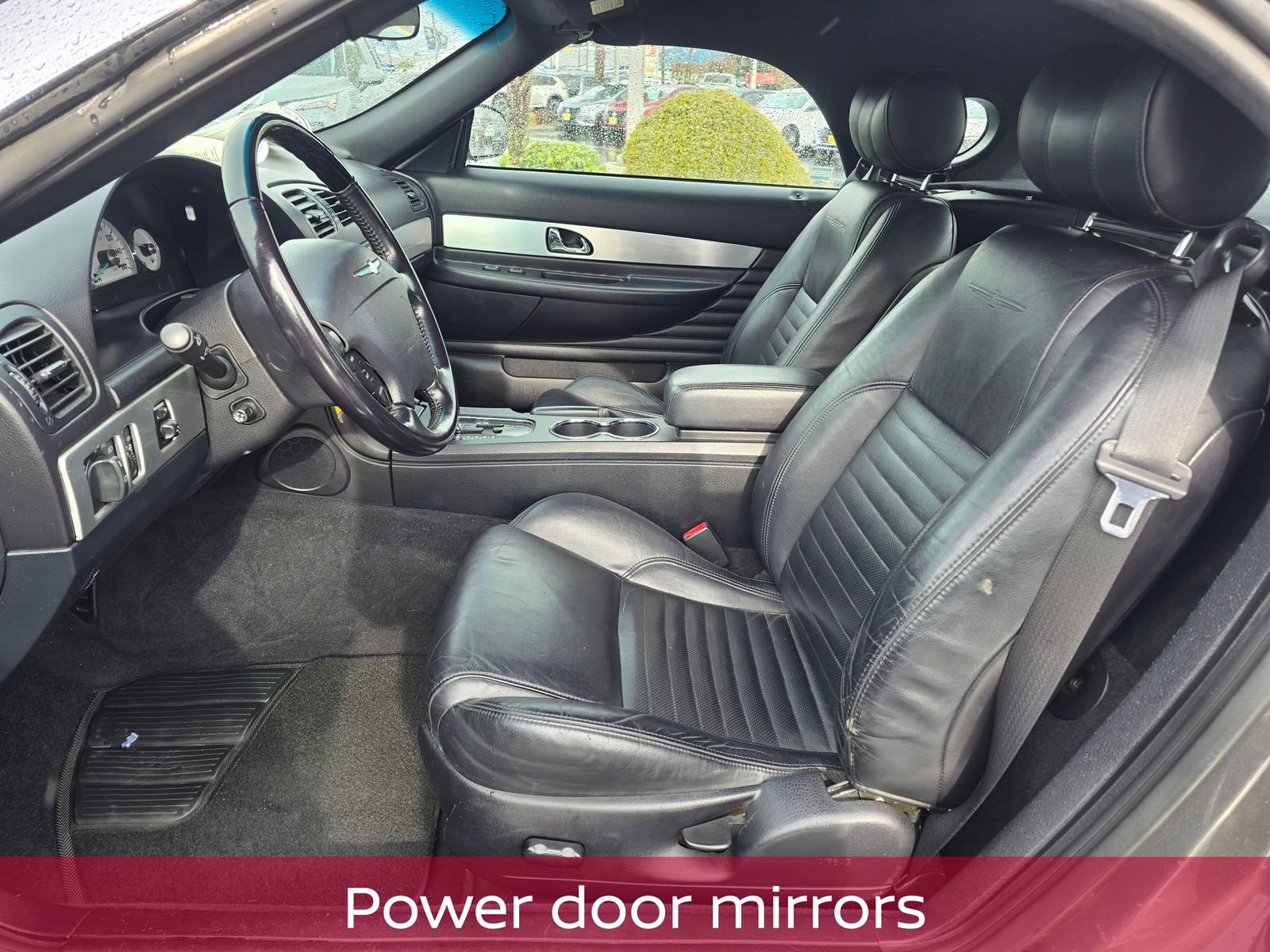 Used 2003 Ford Thunderbird image 23