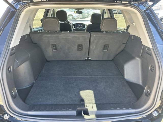 Used 2023 GMC Terrain SLE w/ Driver Convenience Package image 24