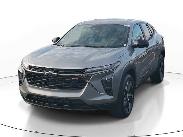 Certified 2026 Chevrolet Trax RS FWD image 2