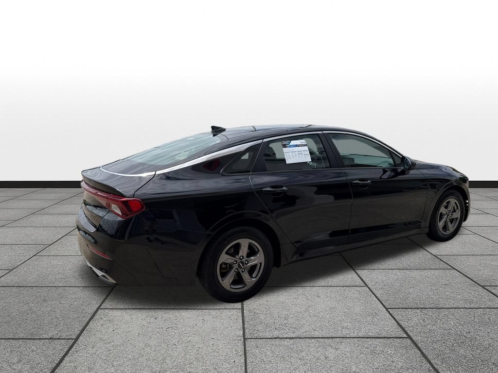 Used 2022 Kia K5 LXS FWD image 5