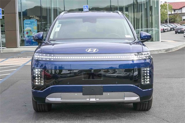 New 2026 Hyundai Ioniq 9 SEL image 2