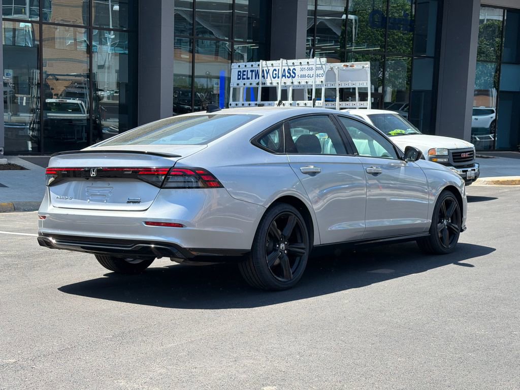 Used 2023 Honda Accord Sport image 4