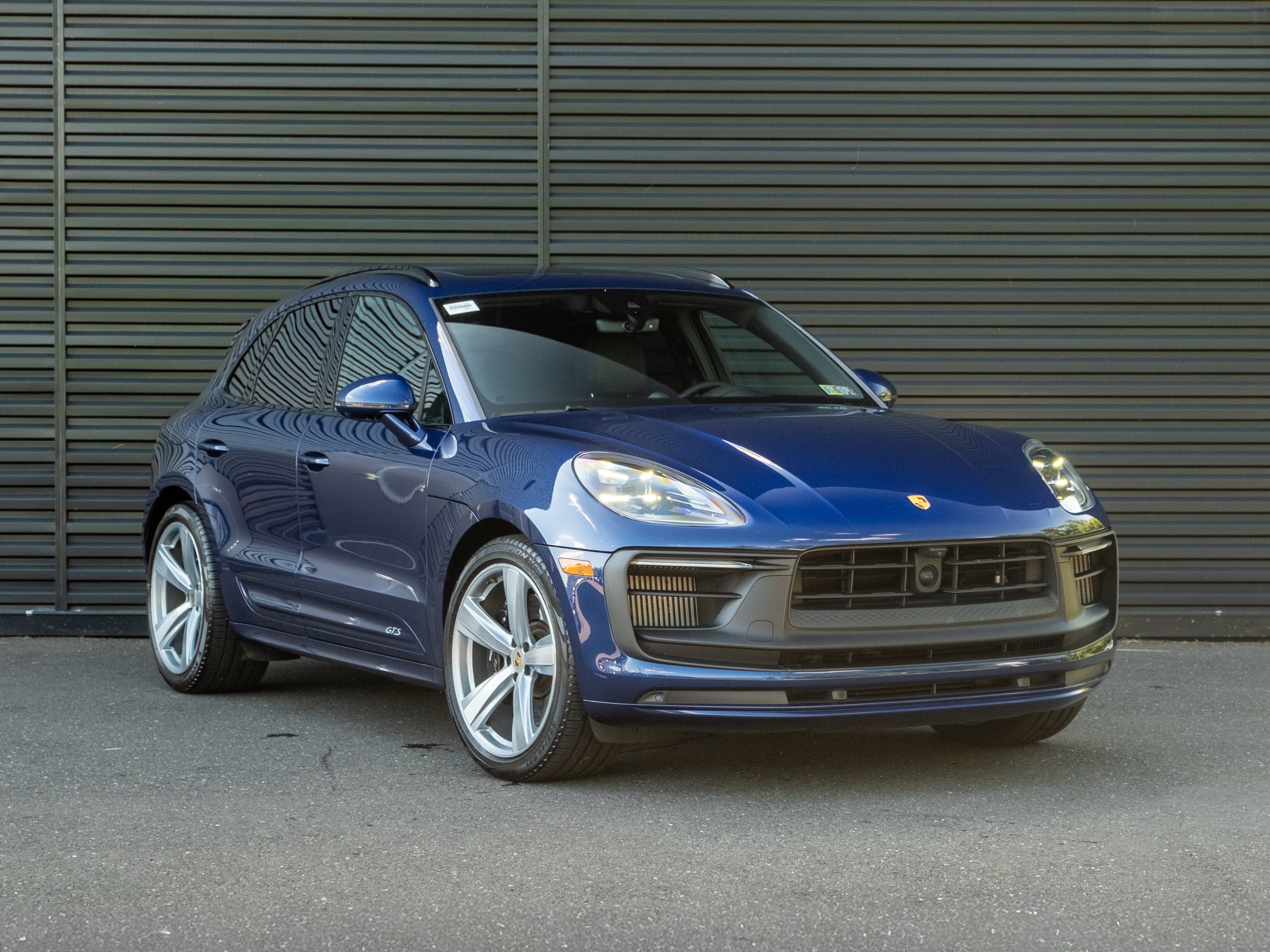 Certified 2023 Porsche Macan GTS AWD/4WD image 10