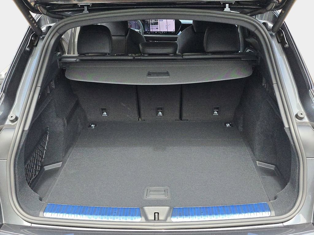 New 2026 Audi SQ5 Premium Plus AWD/4WD image 12