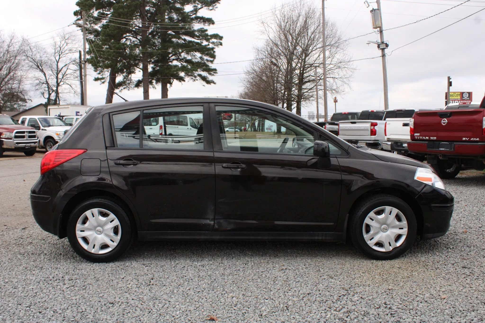 Used 2012 Nissan Versa 1.8 S w/ Plus Pkg FWD image 6