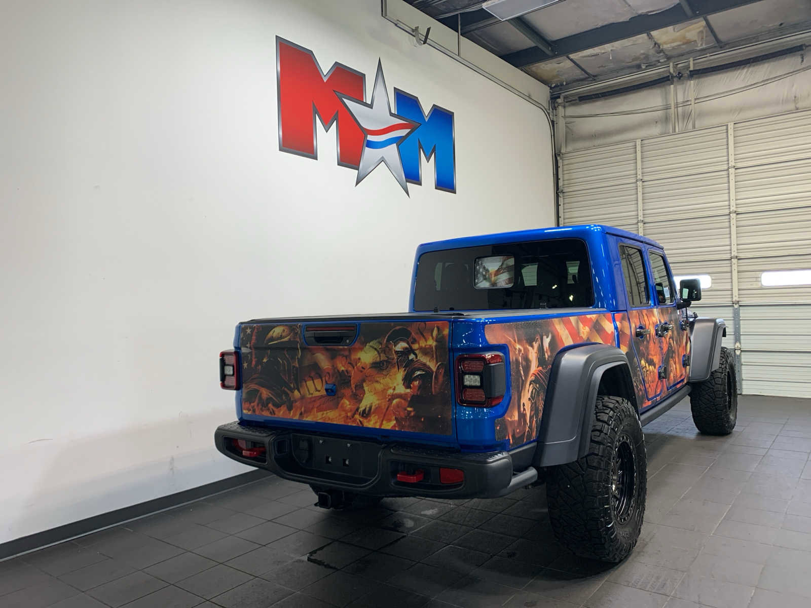 Used 2022 Jeep Gladiator Rubicon w/ LED Lighting Group AWD/4WD image 3