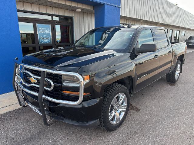 Used 2018 Chevrolet Silverado 1500 Custom w/ Trailering Package AWD/4WD image 2