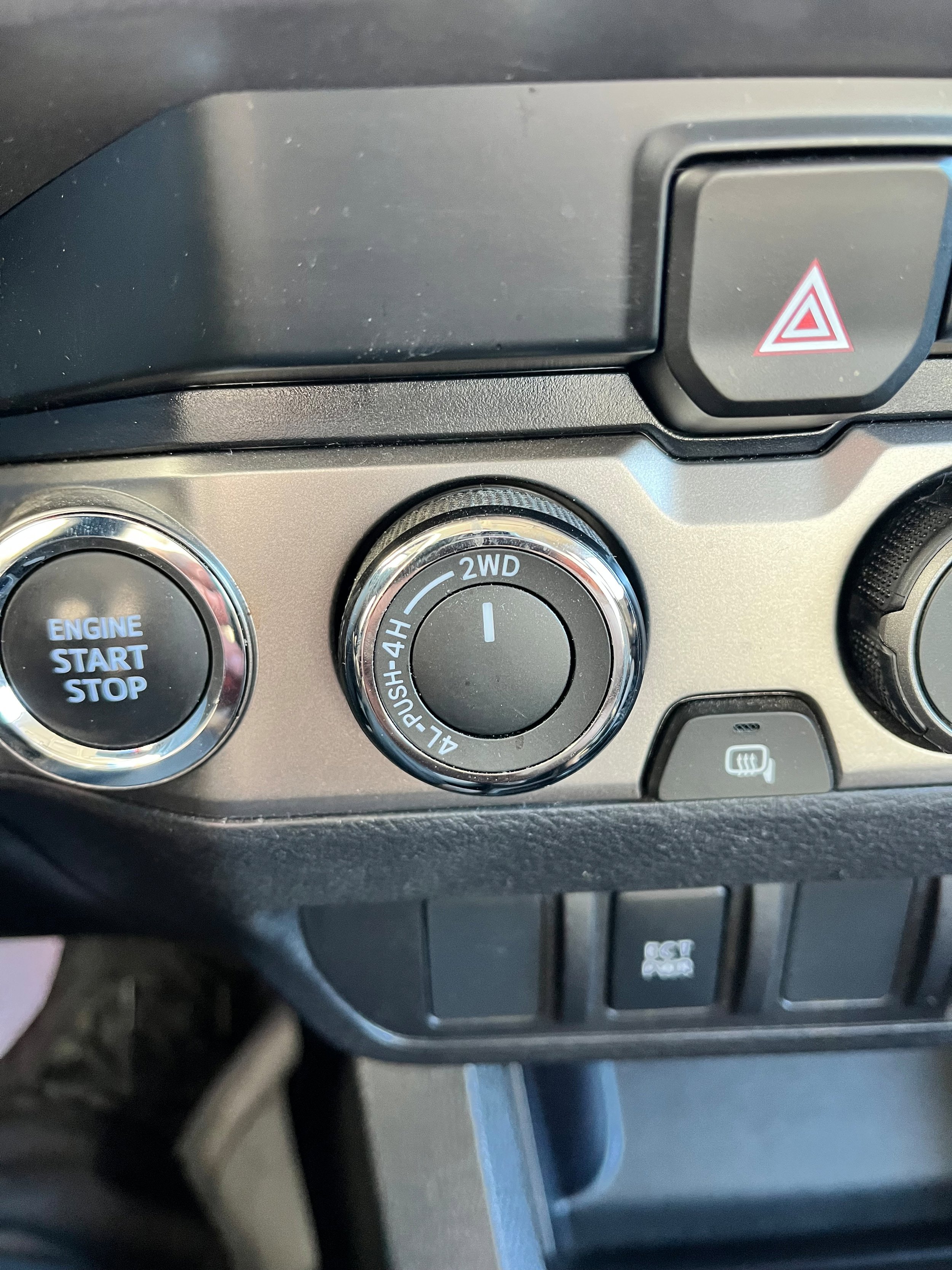 Certified 2023 Toyota Tacoma SR5 w/ Black Out Package (TMS) AWD/4WD image 8