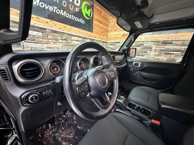Used 2022 Jeep Gladiator Willys image 10
