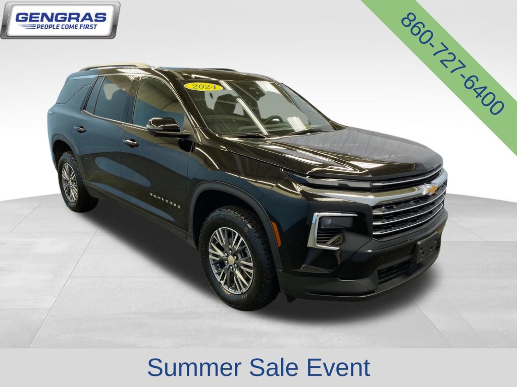 Used 2024 Chevrolet Traverse LT w/ Trailering Package