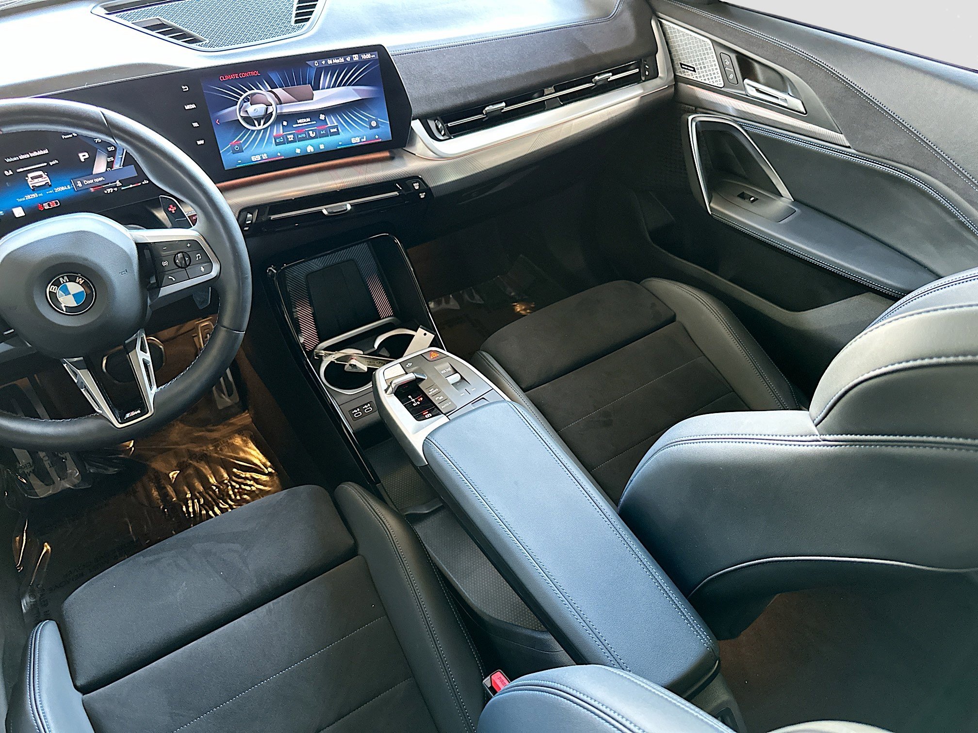 Used 2024 BMW X2 M35i image 23