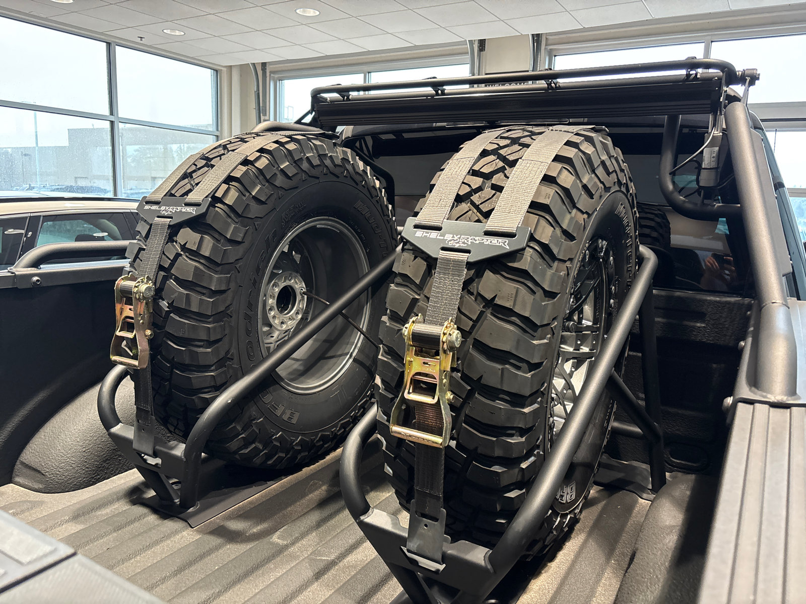Used 2025 Ford F150 Raptor w/ Equipment Group 803A Raptor R AWD/4WD image 9