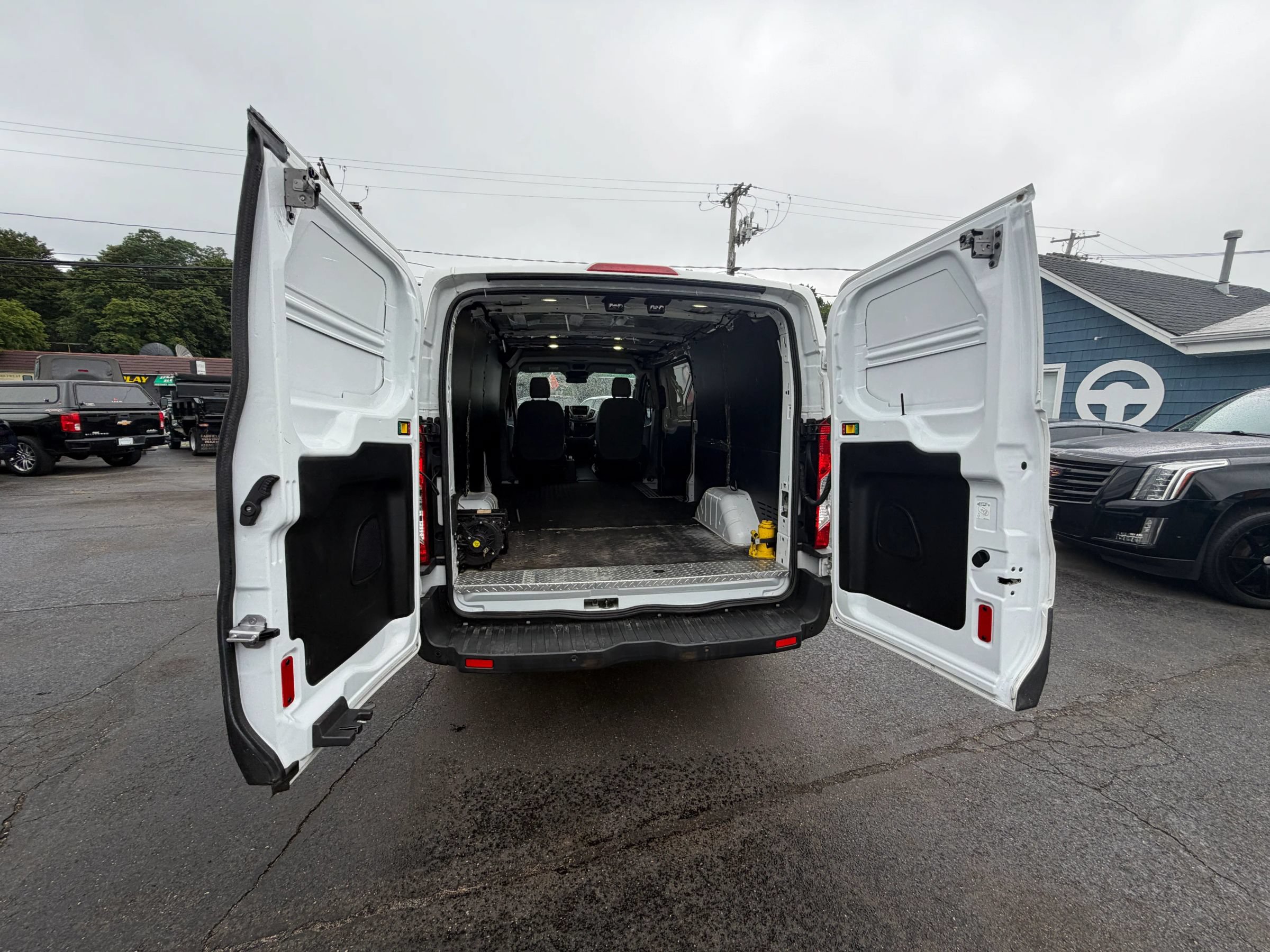 Used 2017 Ford Transit 350 148 Low Roof RWD image 21