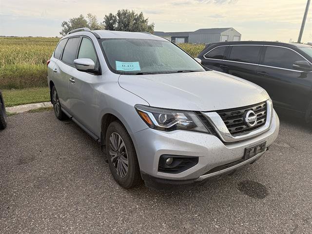 Used 2019 Nissan Pathfinder SV AWD/4WD image 3