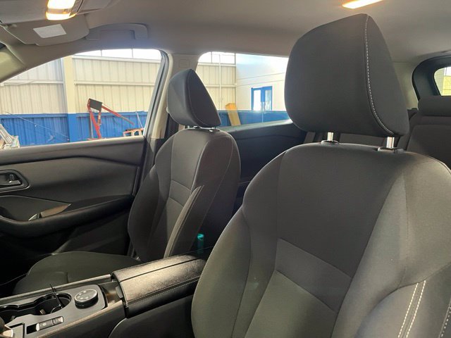Used 2024 Nissan Rogue S AWD/4WD image 24