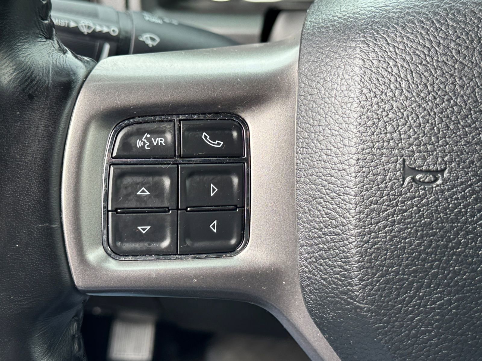 Used 2022 RAM 1500 Classic Warlock image 26