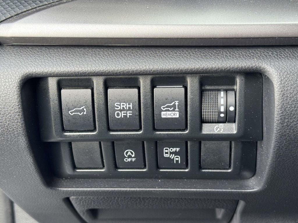 Used 2024 Subaru Forester Premium image 23