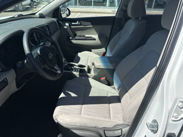 Used 2019 Kia Sportage LX image 12